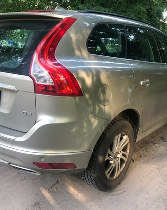 Volvo XC 60 cena 99000 przebieg: 60000, rok produkcji 2016 z Warszawa małe 137